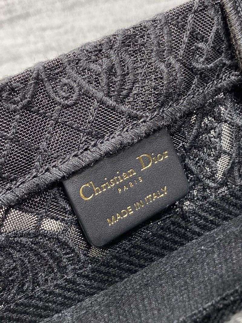 Christian Dior Shopping Bags